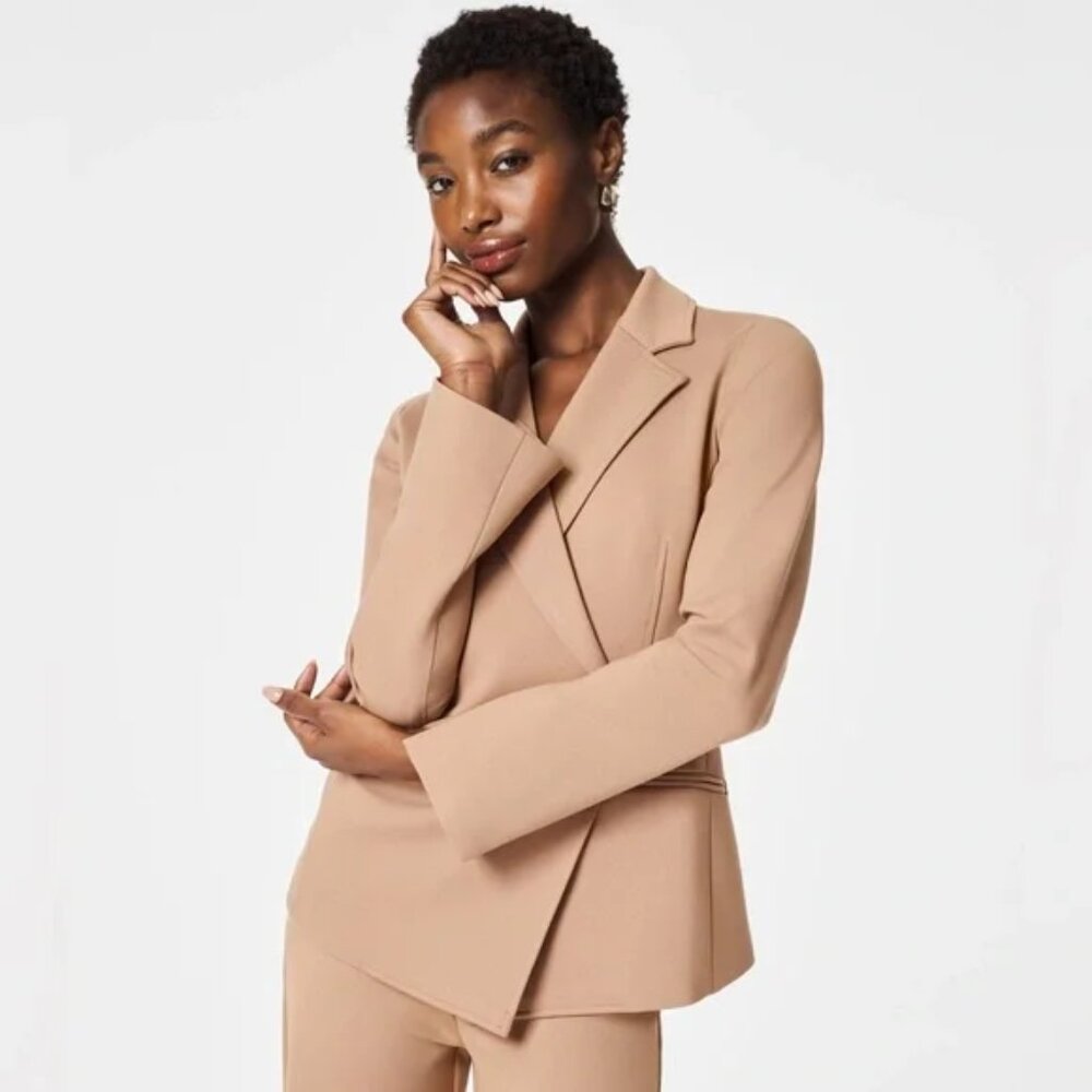 NWT SPANX Perfect Asymmetrical Tailored Blazer  - Size Large